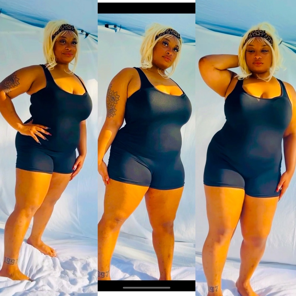 One piece bodycon unitard 🖤